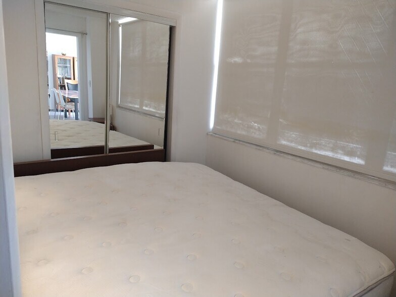 Den can be used as a small Bedroom - 6039 Collins Ave
