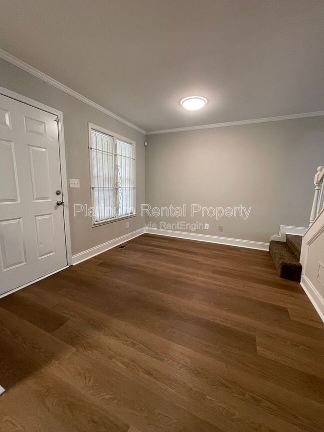 Building Photo - 1135 Coleman St SW