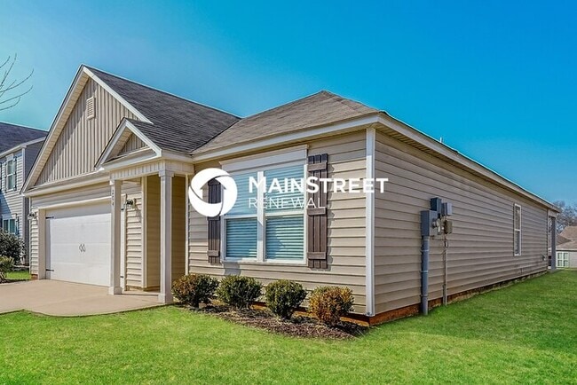 Building Photo - 3 Bedroom Pet-Friendly Home in MONTEVALLO, AL with Main Street Renewal