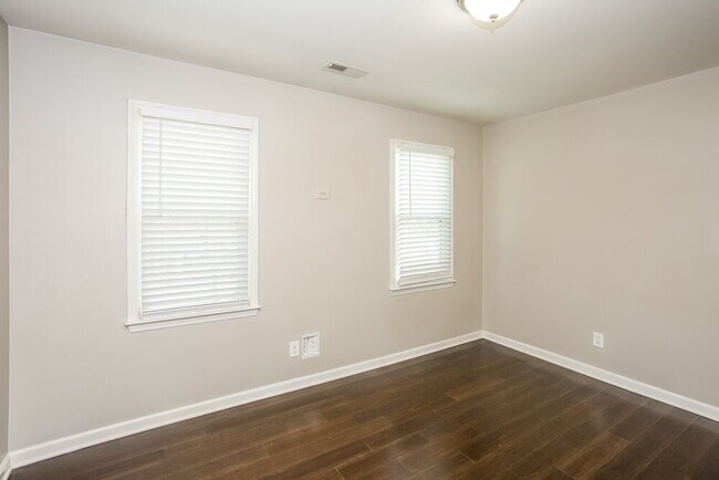Building Photo - 11025 Ballards Pond Ln