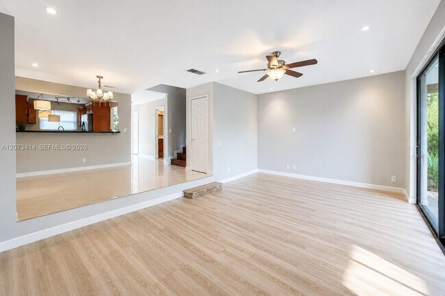 Building Photo - 9148 Lime Tree Ln