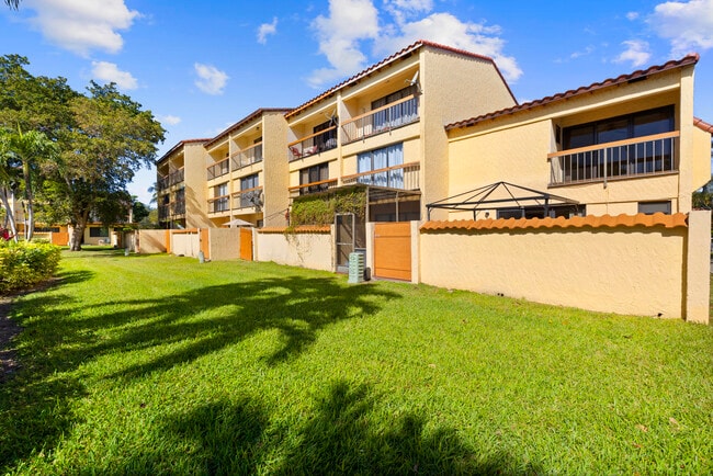 Building Photo - 7734 Balboa St