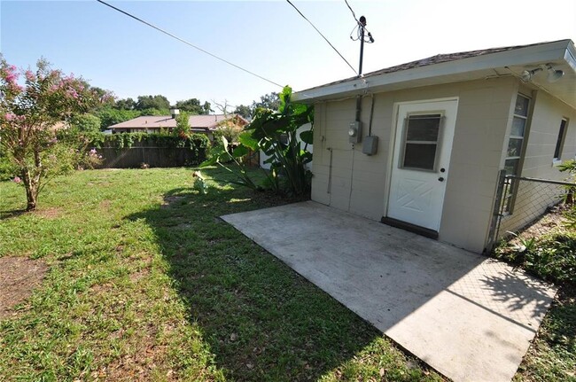 Building Photo - 509 Granby St