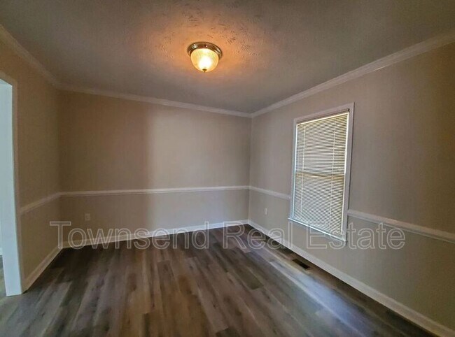 Building Photo - 2012 Fig Ct