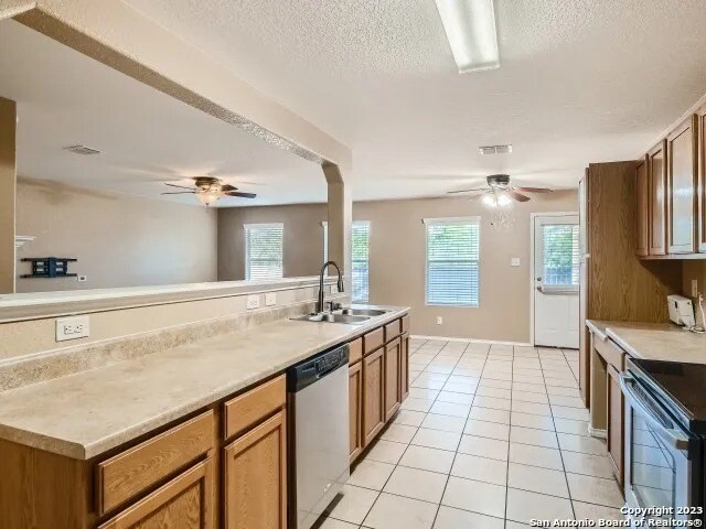 Building Photo - 7902 Derby Vis