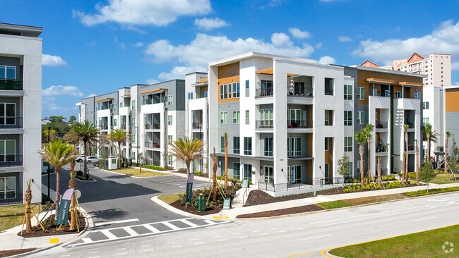 Building Photo - Legacy Universal