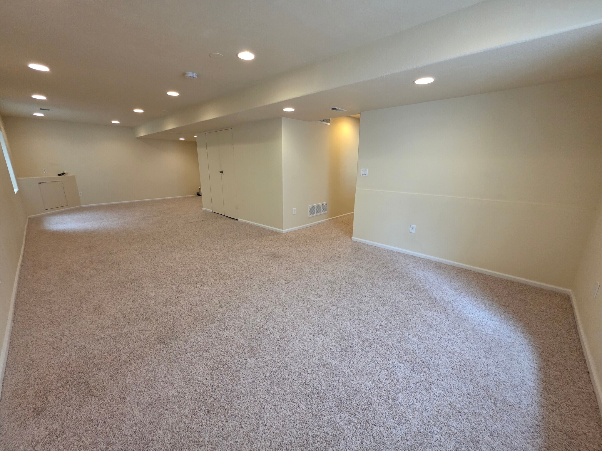 Building Photo - 874 Diamond Rim Dr