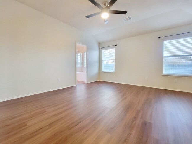 Building Photo - Beautiful 4 BR / 2 BA Home for Rent in Austin