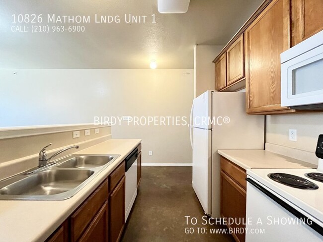 Building Photo - "Spacious 3-Bedroom Home with 2.5 Baths in...