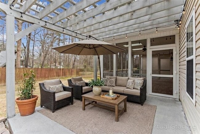 Building Photo - 5551 Wood Vale Ct