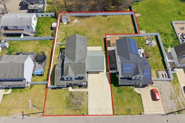 Building Photo - 821 Bunnell St