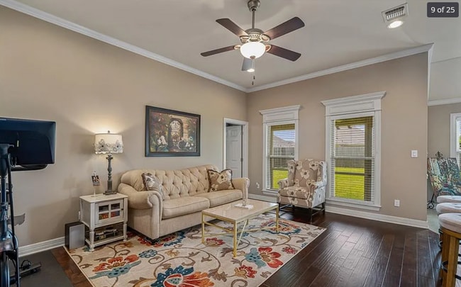 Building Photo - "Charming 3-Bed Retreat in Bossier City with Granite Touches & Gleaming Hardwood Floors!"