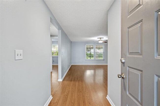 Building Photo - 2917 Burr Oak Dr