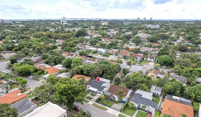 Building Photo - 1854 SW 17th St