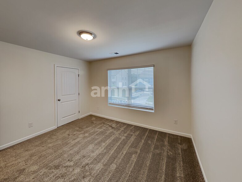 Building Photo - 76 Springer Pkwy