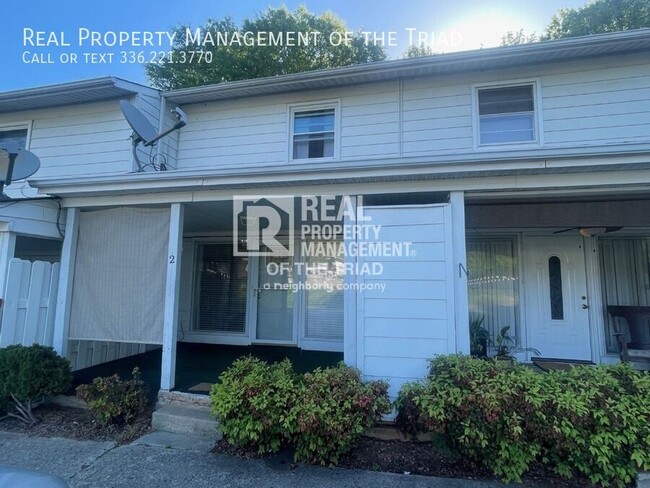 Primary Photo - 101 Oxford Pl