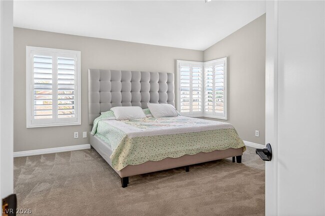 Building Photo - 4835 Illustrious St