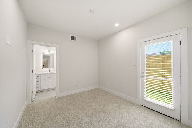 Building Photo - 1398 Cedar Post Ln