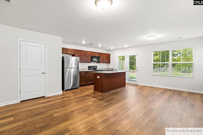 Building Photo - 441 Pepperbush Ln