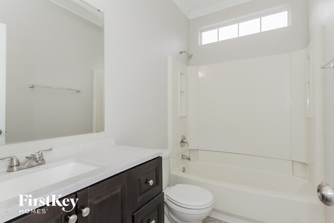 Building Photo - 8616 Walsham Dr