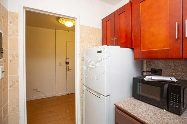 Building Photo - 0 bedroom in NEW YORK NY 10017