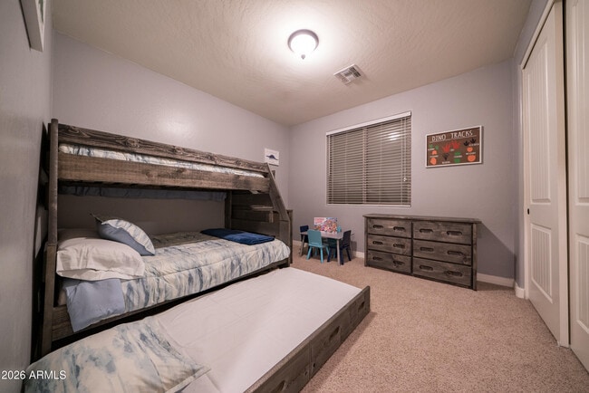 Building Photo - 2681 E Hampton Ln