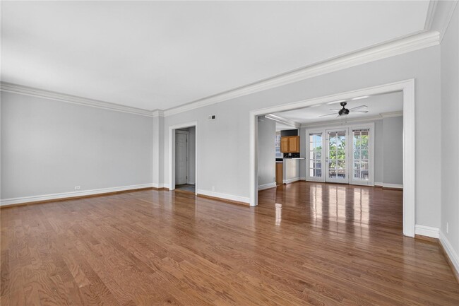 Building Photo - 5510 Waterman Blvd