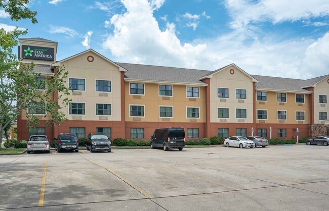 Building Photo - 2300 Veterans Blvd
