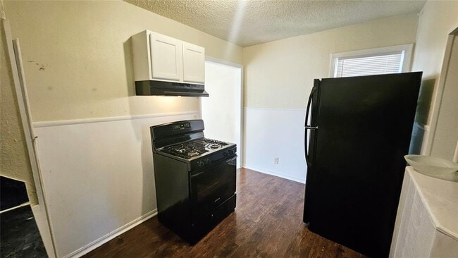 Building Photo - 913 NW 99th St