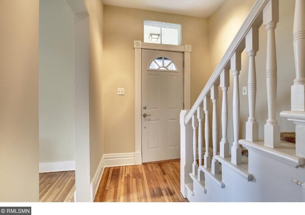 Elegant Staircase to upstairs bedrooms - 351 Grand Ave