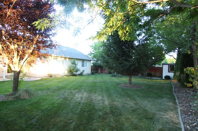 Building Photo - 3BR 2BA Contemporary Living - Meridian