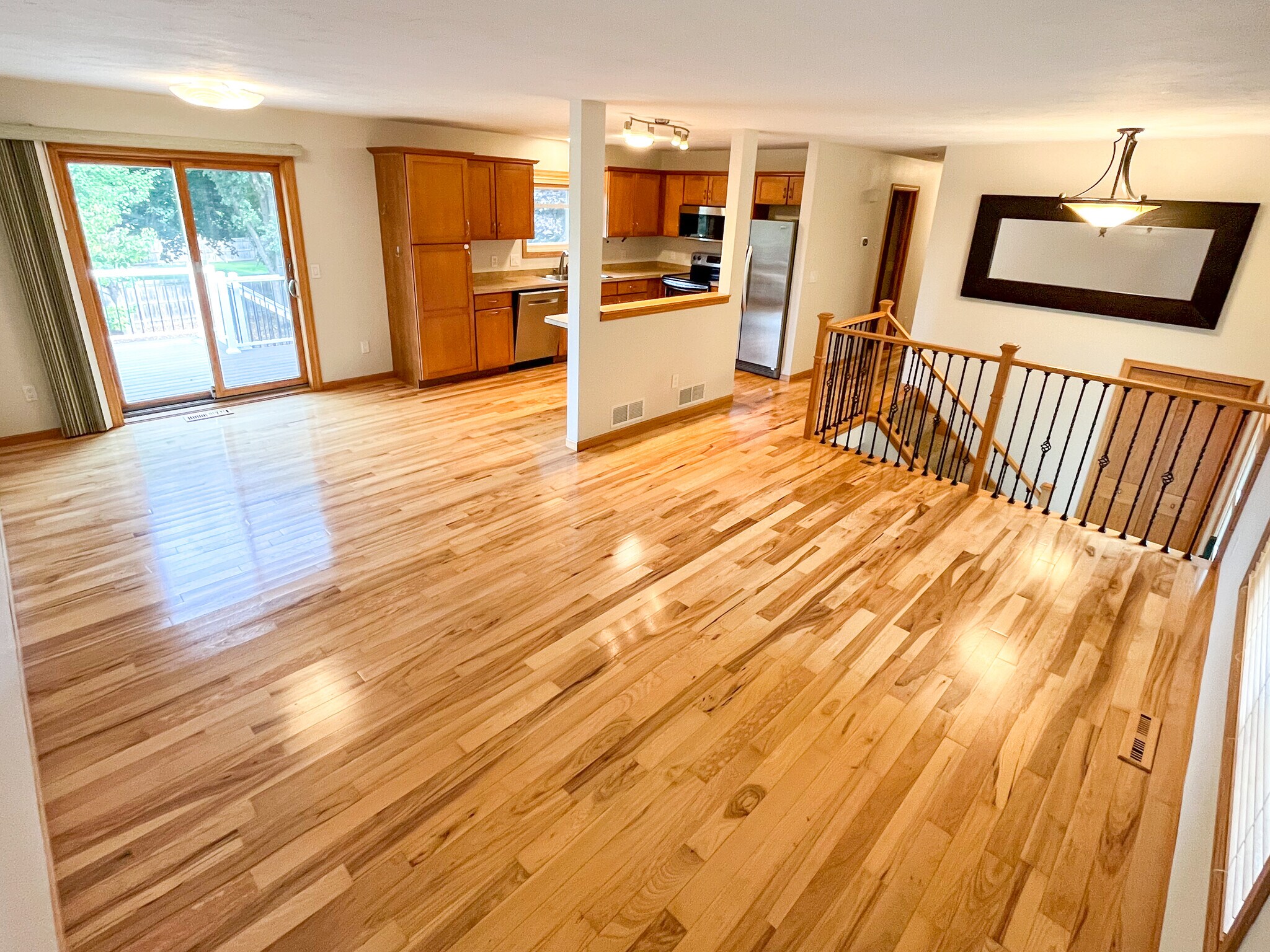 Dining Area - 17314 Idlewood Way