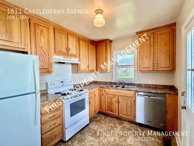 Building Photo - 1611 Castleberry Ave