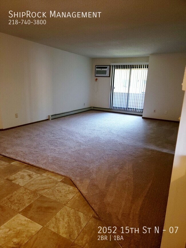 Building Photo - 2052 15th St N