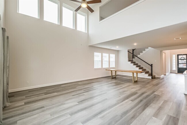 Building Photo - 340 Cavil Barrier Ln
