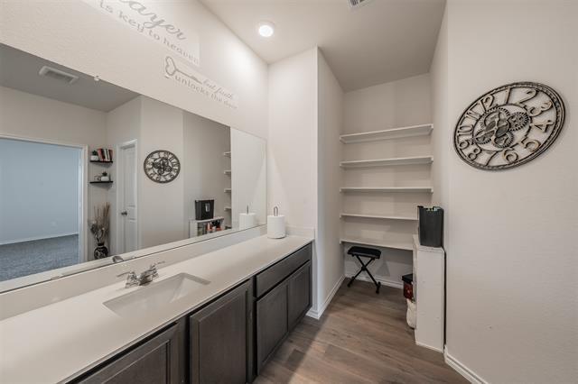 Building Photo - 1022 Rio Bravo Dr