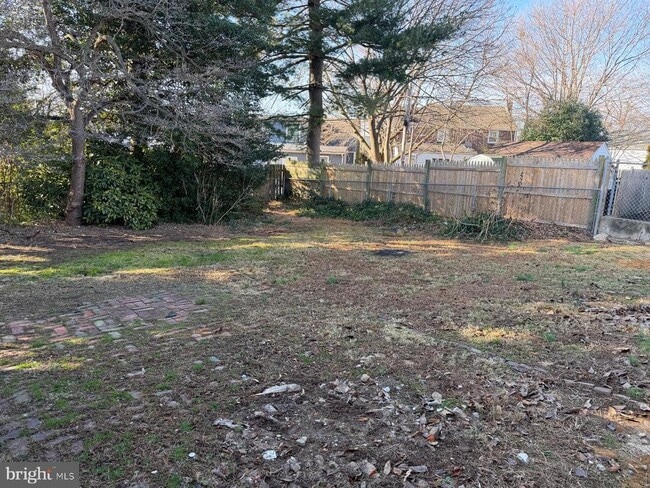 Building Photo - 604 Fallon Ave