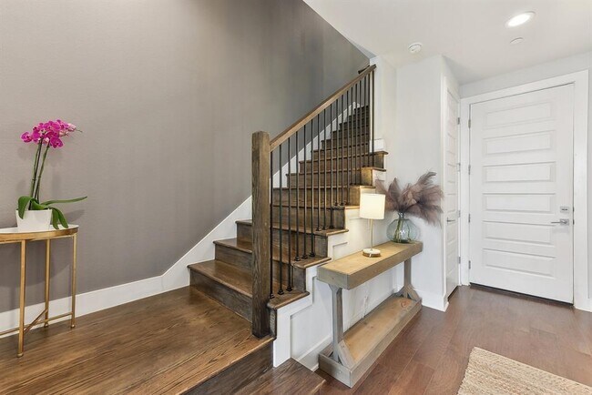 Building Photo - 4107 McKinley Fields Dr