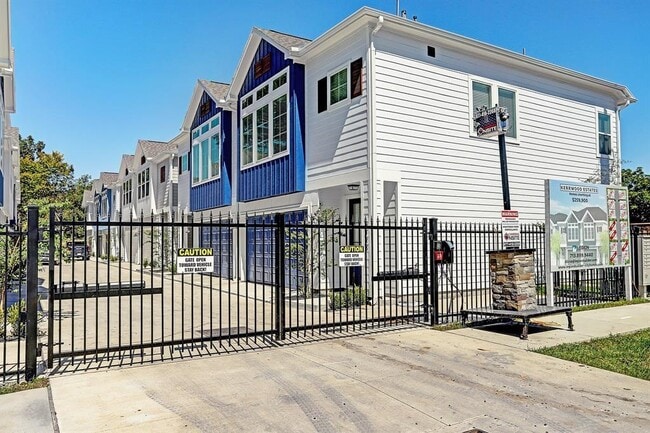 Building Photo - 9434 Kerrwood Ln