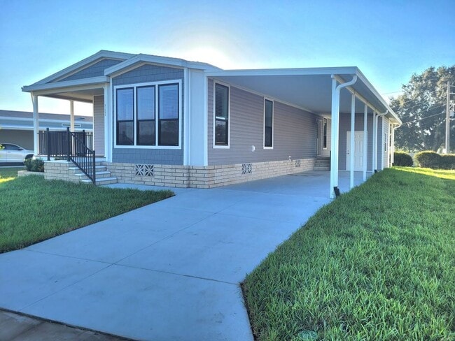 Building Photo - 41094 Roselle Lp