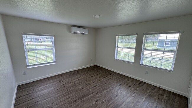 Building Photo - 110 Rabe Rd