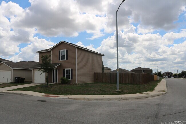 Building Photo - 12344 Siragusa-