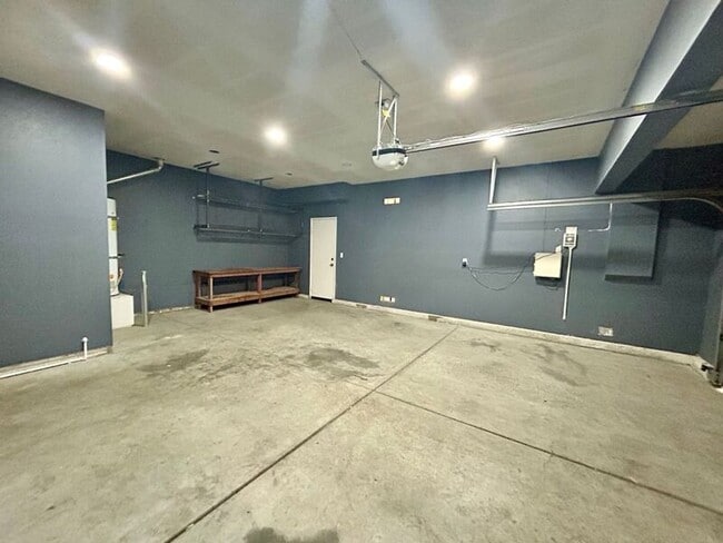 Building Photo - 15624 Choctaw Ct