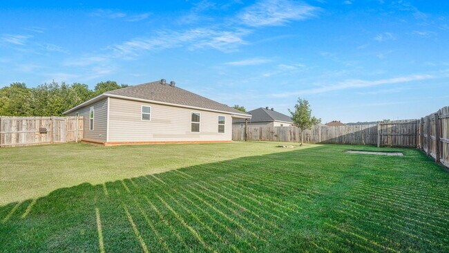 Building Photo - Recently Renovated with EV Charger & Spacious Backyard