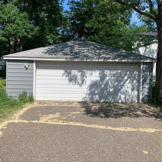 Building Photo - 2724 Toledo Ave S