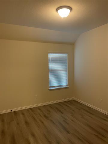 Building Photo - 2824 Castle Creek Dr
