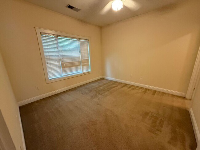 Building Photo - 173 Magnolia Bluff Dr