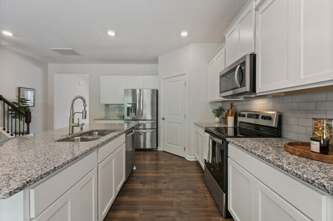 Building Photo - 545 Robotic Ln
