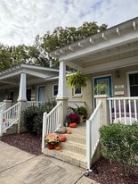 Building Photo - 3220 Wesley Ave