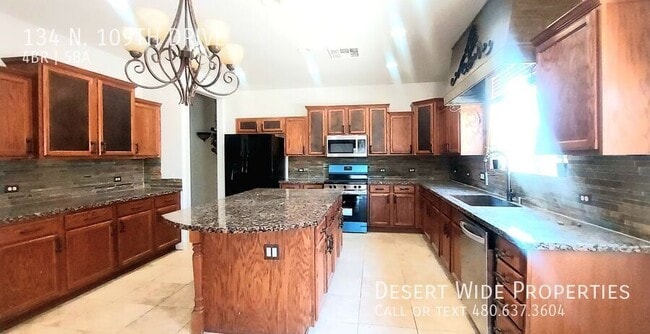 Building Photo - 134 N 109th Dr